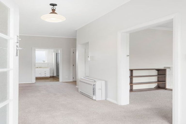 Photo of property in 51 East Street, Greytown, 5712