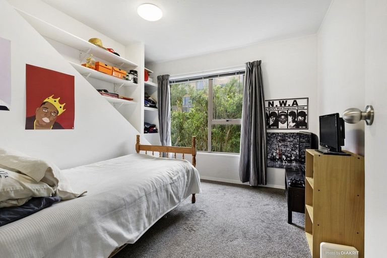 Photo of property in 13a Bristol Street, Island Bay, Wellington, 6023