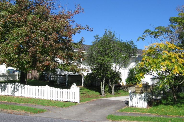 Photo of property in 15 Malvina Place, Bucklands Beach, Auckland, 2014
