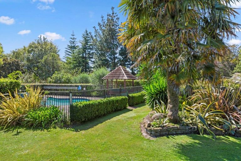 Photo of property in 243 Woodside Road, Matangi, Hamilton, 3284