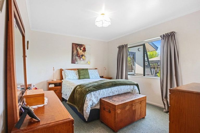 Photo of property in 9 Grosvenor Place, Katikati, 3129