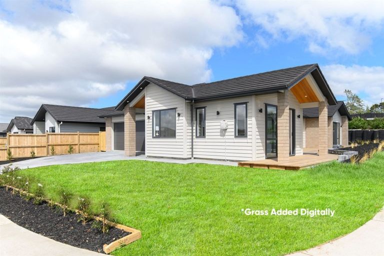 Photo of property in 103 Vinistra Road, Huapai, Kumeu, 0810