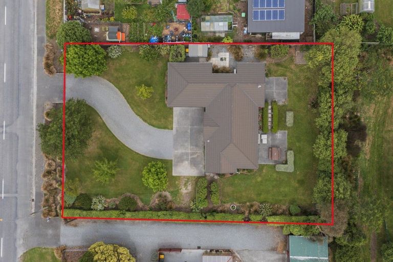 Photo of property in 39 Taumutu Road, Southbridge, 7602