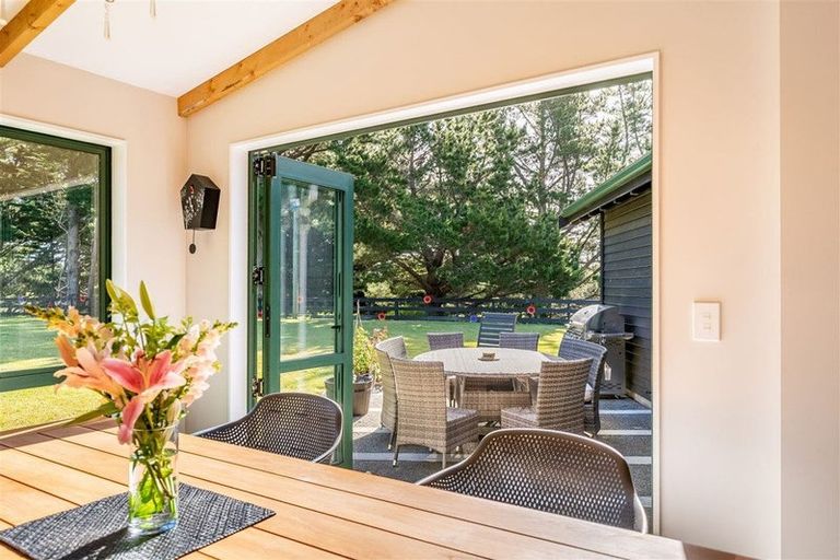 Photo of property in 218 Flightys Road, Judgeford, Porirua, 5381