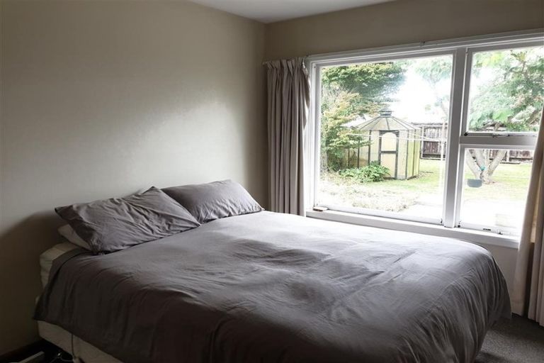 Photo of property in 3 Carruthers Street, Ilam, Christchurch, 8041