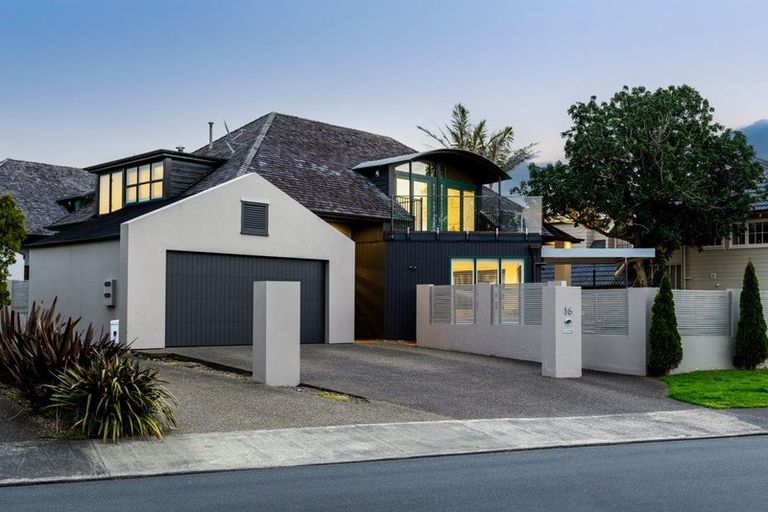 Photo of property in 1/16 Clifton Road, Hauraki, Auckland, 0622