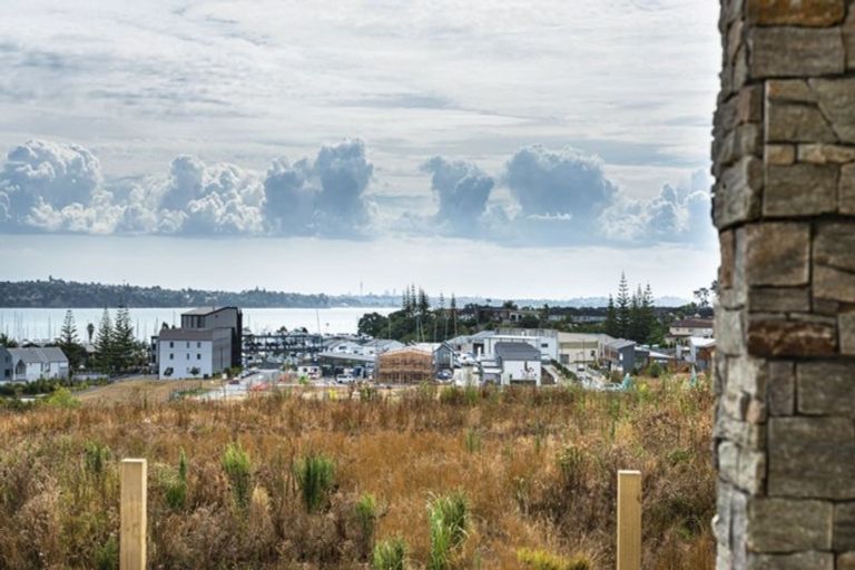 Photo of property in 49 Eighth View Avenue, Beachlands, Auckland, 2018