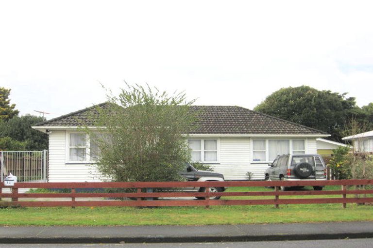 Photo of property in 12 Harper Street, Papakura, 2110