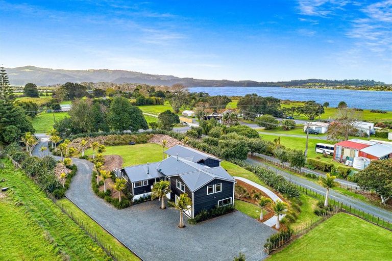 Photo of property in 316 Omaha Flats Road, Tawharanui Peninsula, Warkworth, 0986