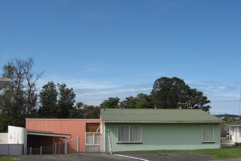 Photo of property in 18 Murch Place, Tawhero, Whanganui, 4500