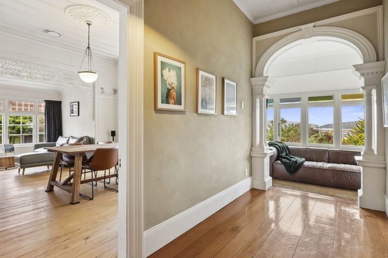 Photo of property in 19 Middleton Road, Kew, Dunedin, 9012