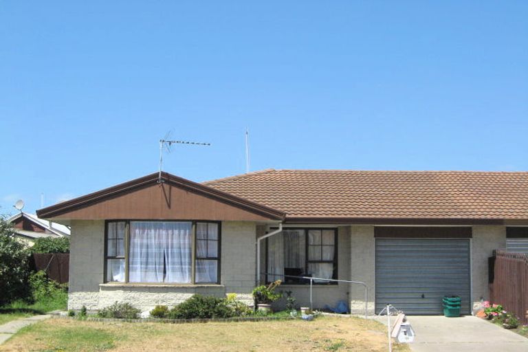 Photo of property in 1/4 Mchaffies Place, Wainoni, Christchurch, 8061