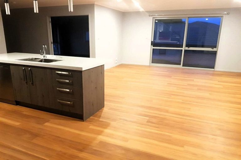 Photo of property in 1 Sumner Place, Te Kamo, Whangarei, 0112