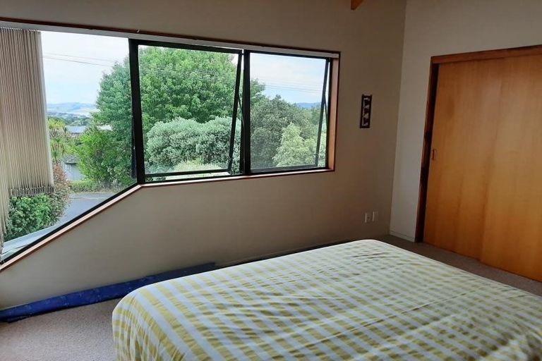 Photo of property in 17 Commins Road, Onerahi, Whangarei, 0110