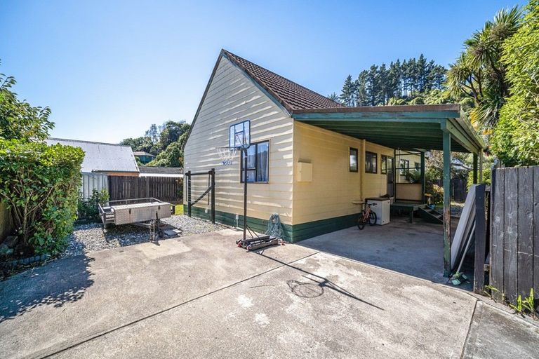 Photo of property in 5 Hillside Lane, The Brook, Nelson, 7010