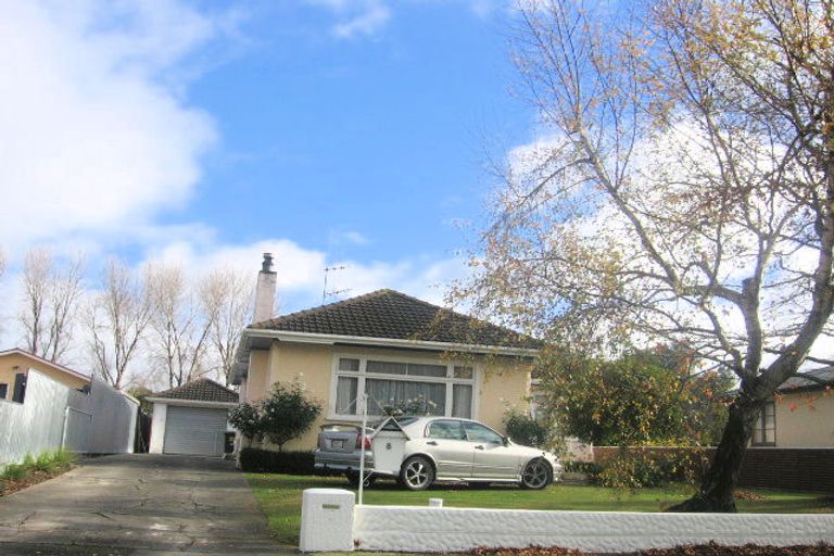 Photo of property in 8 Birmingham Street, Takaro, Palmerston North, 4412