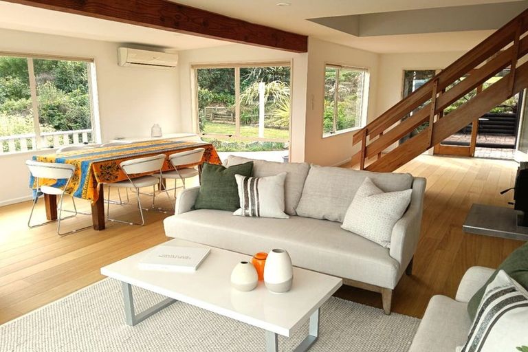 Photo of property in 10 Selwyn Parade, Lyttelton, 8082