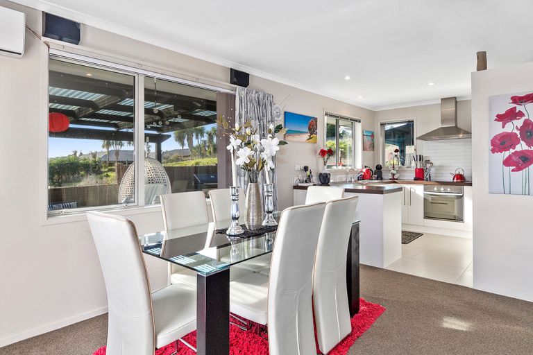 Photo of property in 23 Falcon Drive, Welcome Bay, Tauranga, 3112