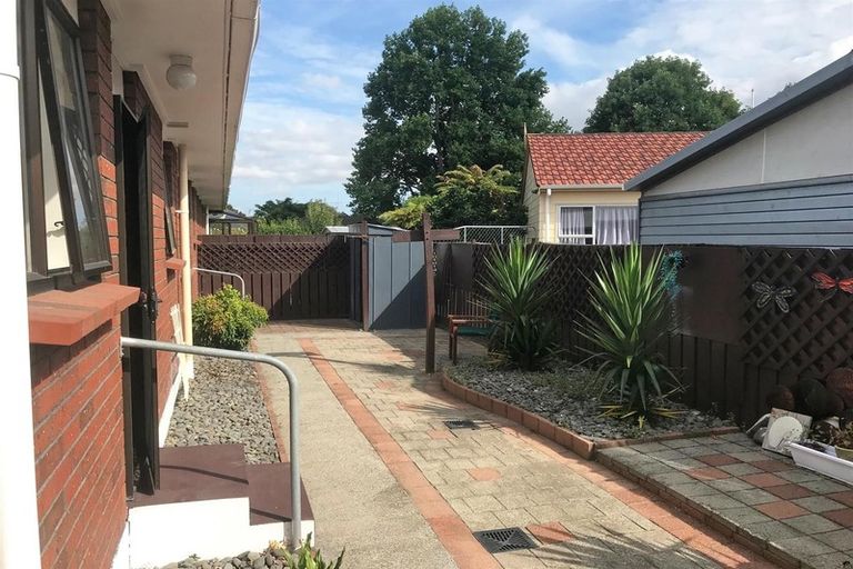 Photo of property in 43 Moore Street, Leamington, Cambridge, 3432