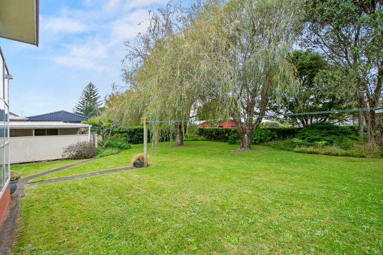 Photo of property in 155 Seaview Road, Westown, New Plymouth, 4310