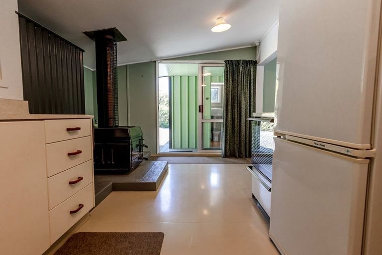 Photo of property in 1294 Lake Kaniere Road, Lake Kaniere, Kokatahi, 7881