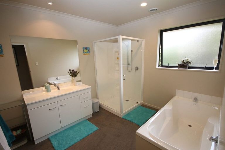 Photo of property in 18 Country Place, Allenton, Ashburton, 7700