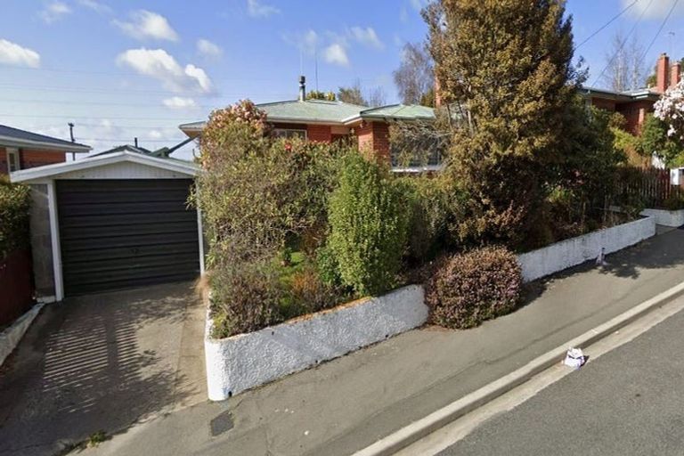 Photo of property in 114 Wakari Road, Helensburgh, Dunedin, 9010