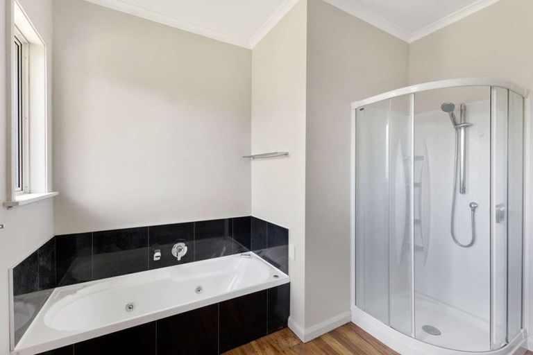 Photo of property in 19g Kenmore Street, Westown, New Plymouth, 4310