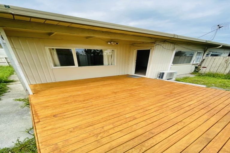 Photo of property in 7/5 Keeling Road, Henderson, Auckland, 0612