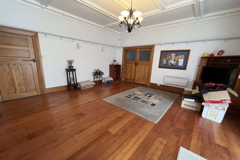 Photo of property in 18 Chaytor Street, West End, Palmerston North, 4410