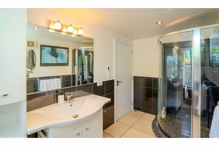 Photo of property in 54 Rangitane Loop Road, Kerikeri, 0294