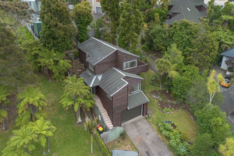 Photo of property in 30 Glenwood Avenue, Birkenhead, Auckland, 0626