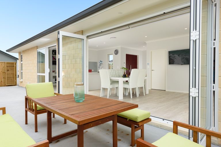 Photo of property in 4 Omapere Lane, Pyes Pa, Tauranga, 3112