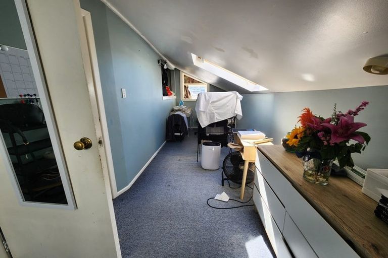 Photo of property in 40 Pirie Street, Mount Victoria, Wellington, 6011