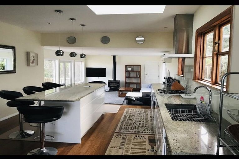 Photo of property in 43 Homebush Road, Khandallah, Wellington, 6035