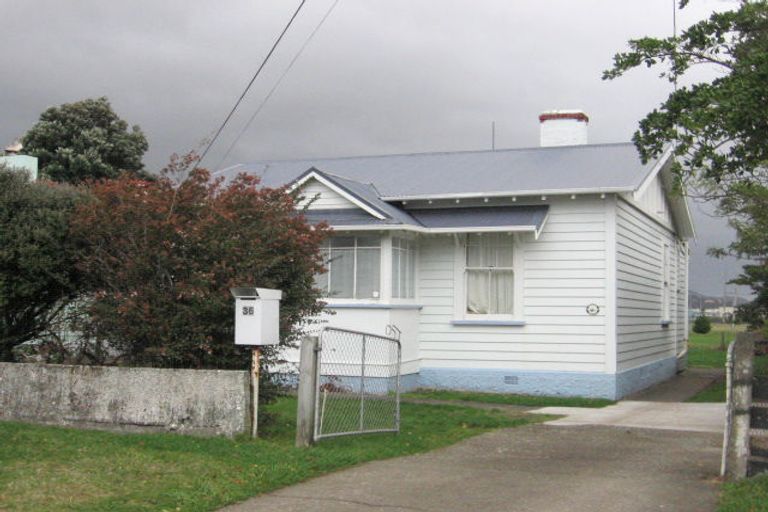 Photo of property in 36 Elizabeth Street, Moera, Lower Hutt, 5010