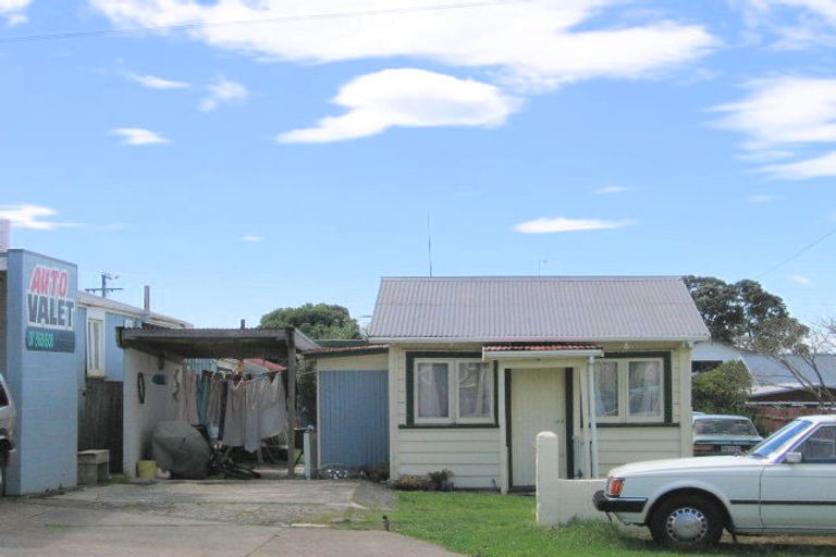 Photo of property in 36 Beach Road, Waihi Beach, 3611