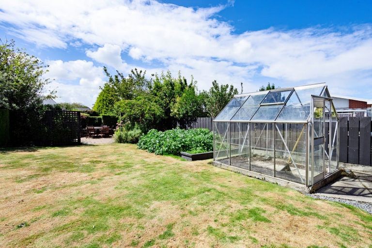 Photo of property in 4 Craig Street, Waikiwi, Invercargill, 9810