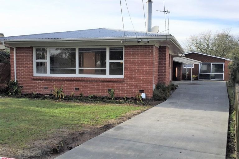 Photo of property in 24 Vardon Road, St Andrews, Hamilton, 3200