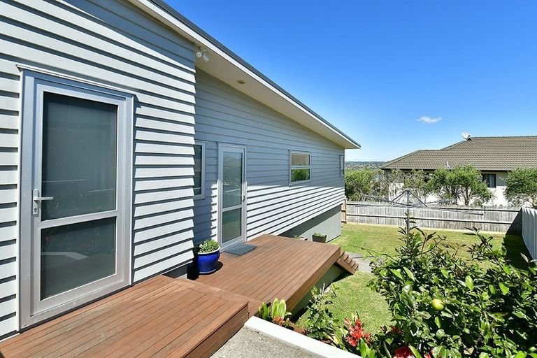 Photo of property in 38 Manhattan Rise, Orewa, 0931