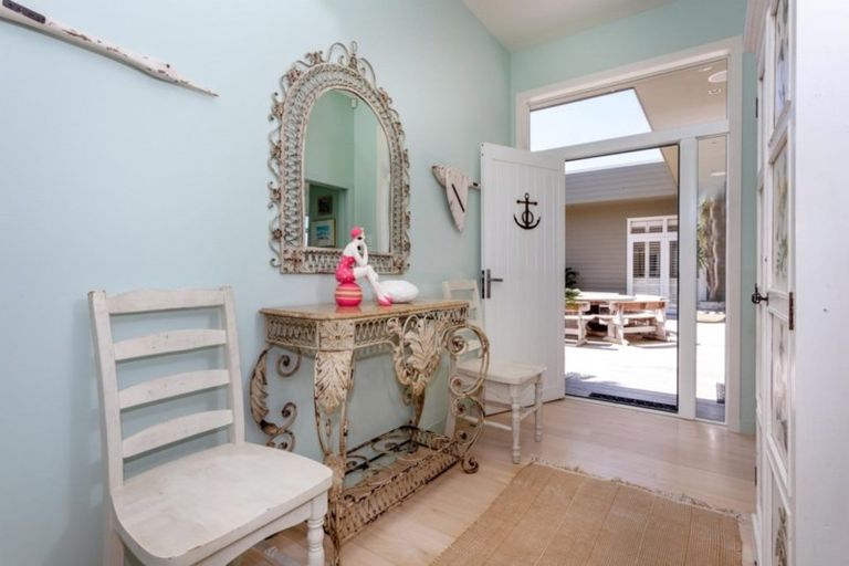 Photo of property in 69 Grange Road, Hahei, Whitianga, 3591