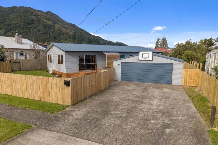 Photo of property in 37 Ema Street, Te Aroha, 3320
