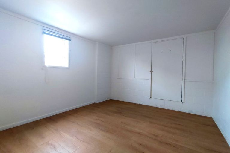 Photo of property in 1/22 Craig Road, Milford, Auckland, 0620