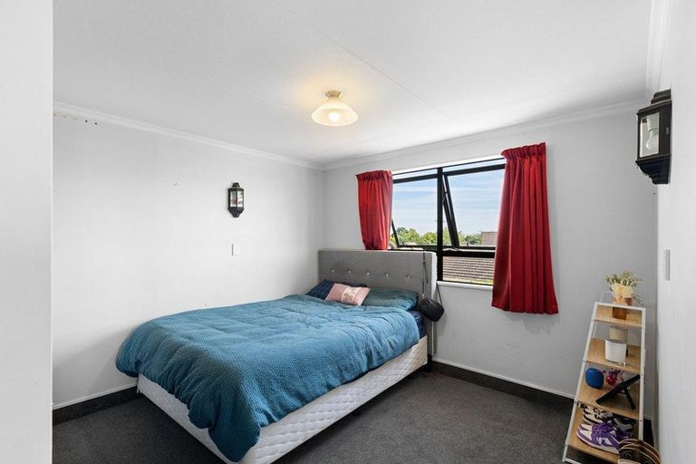 Photo of property in 14 Matipo Street, Levin, 5510