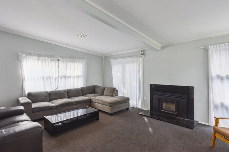 Photo of property in 36 Golf Road, Paraparaumu Beach, Paraparaumu, 5032