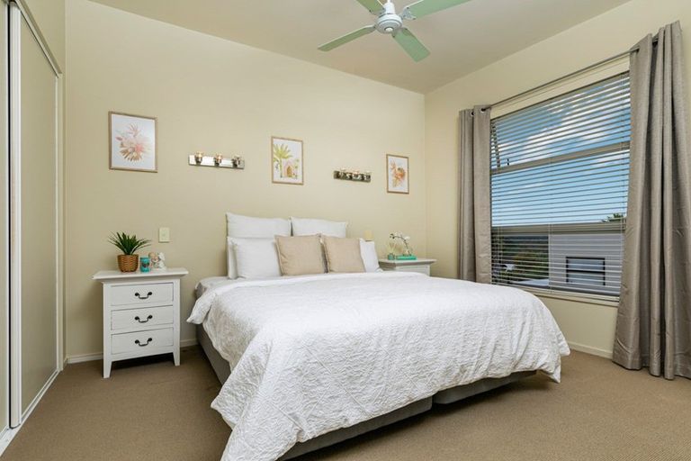 Photo of property in 22/40 Scarlet Oak Drive, Schnapper Rock, Auckland, 0632