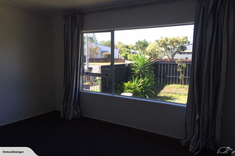 Photo of property in 3a Weymouth Place, Mount Maunganui, 3116