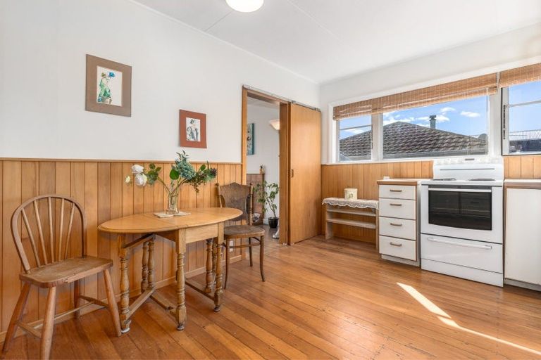 Photo of property in 166 Wellington Road, Paekakariki, 5034