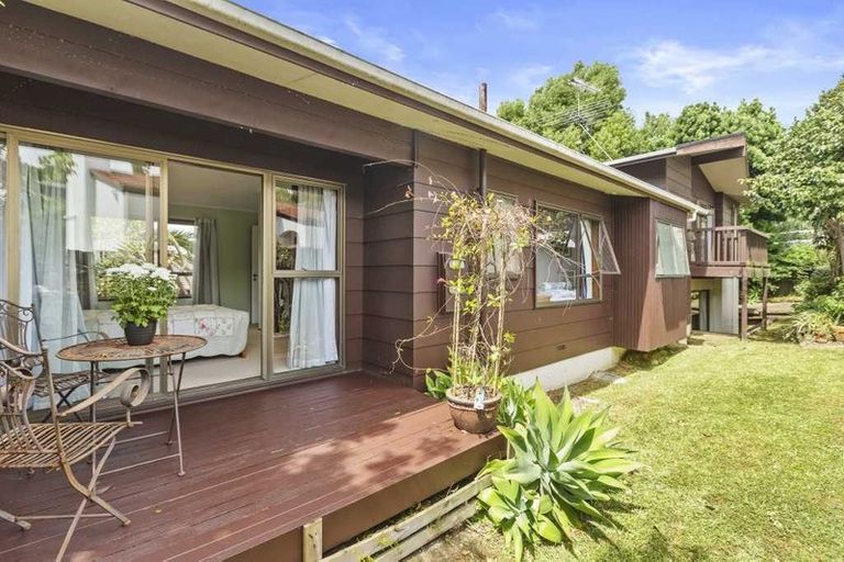 Photo of property in 29 Calman Place, Chatswood, Auckland, 0626