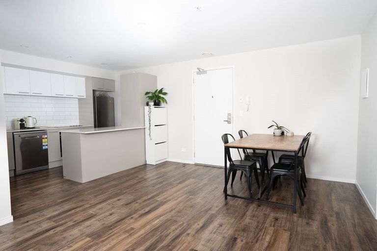 Photo of property in 308/25 Bute Road, Browns Bay, Auckland, 0630